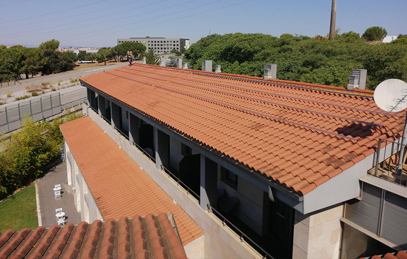 Estructura instal·lació fotovoltaica cobereta hotel Sant Cugat