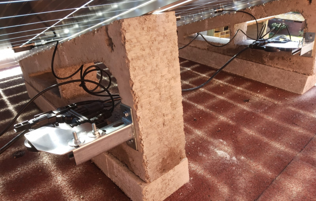 Instal·lació plaques solars habitatge Baix Llobregat